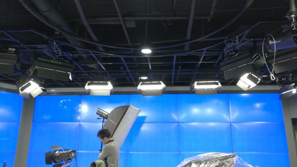 Video Panel Light for News Studio Room
